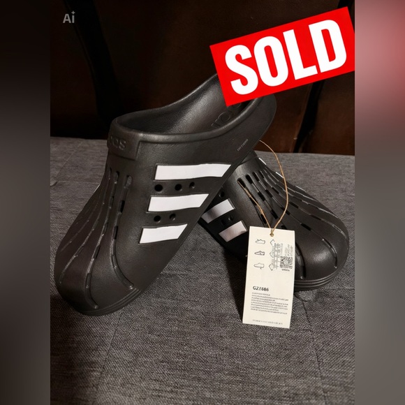 adidas Shoes - Brand new🔥 Adidas Adilette Clog